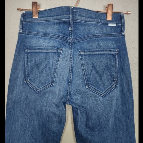 MOTHER The Mid Rise Dazzler Crop Fray Jeans In Squeeze It Size 25 - Picture 10 of 16